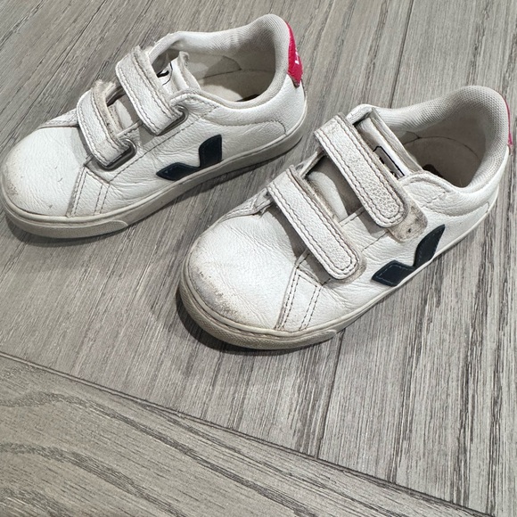 Veja Other - Veja Toddler Kids White, Red and Blue Velcro Sneakers